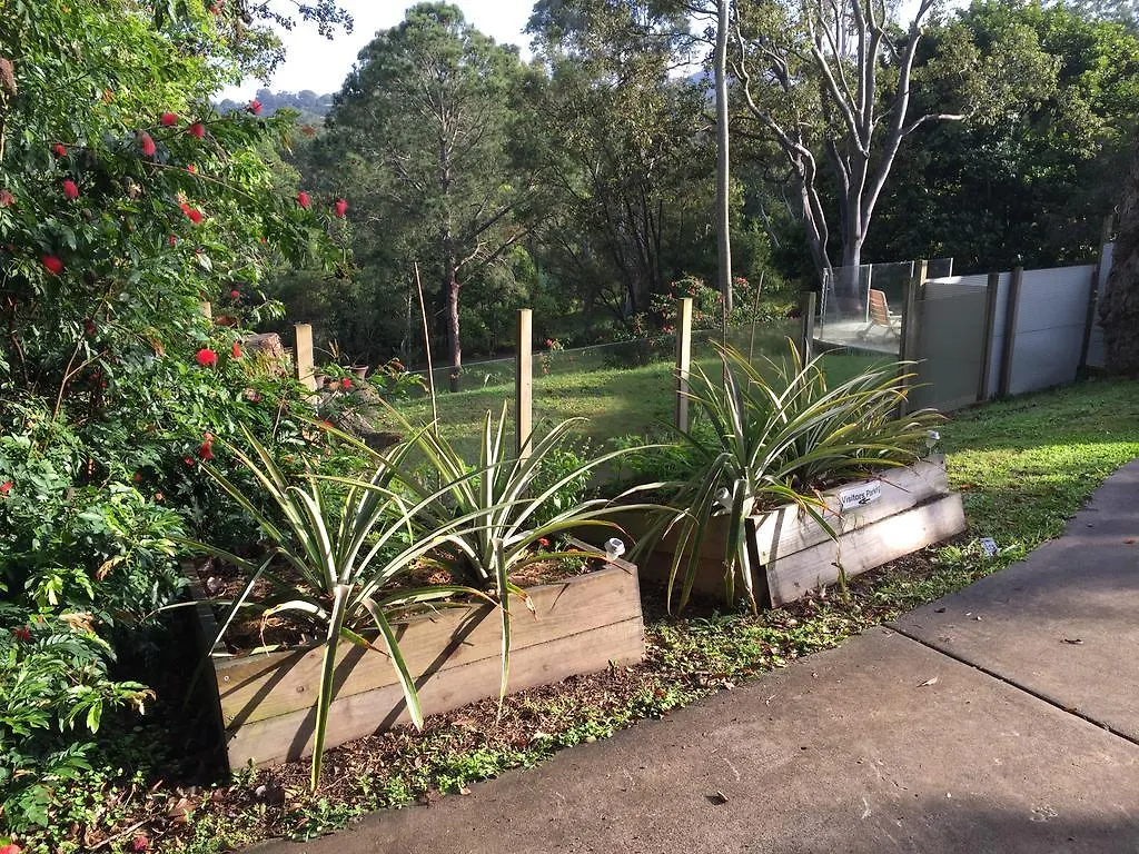 Bed & Breakfast Eumundi Guesthouse And B&B